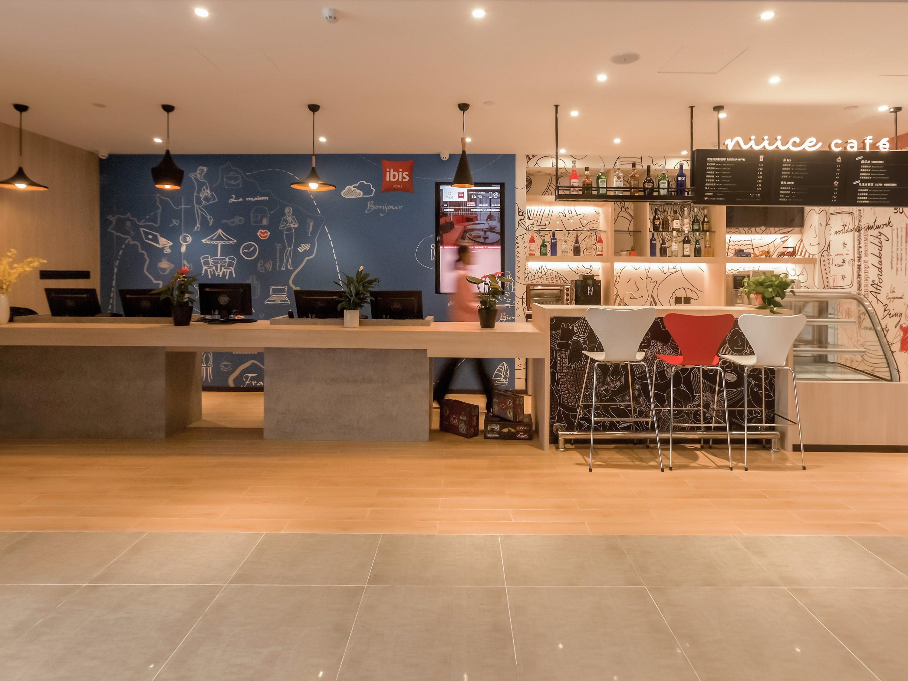 Ibis Zhengzhou Longhai Road Extérieur photo