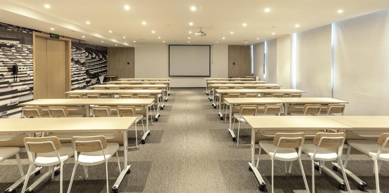 Ibis Zhengzhou Longhai Road Extérieur photo